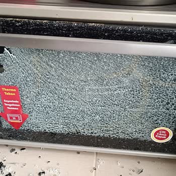 Simfer Fırın Camı Patladı: Garanti Sorunu Ve Sağlık Riski