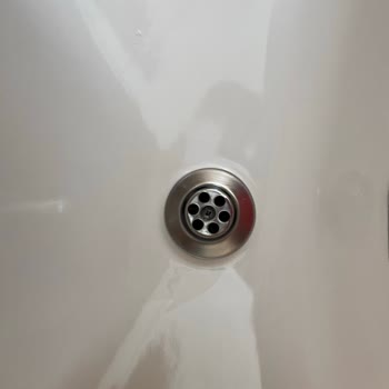 Kale Banyo Dolabı Setinde Kusurlu Lavabo Sorunu