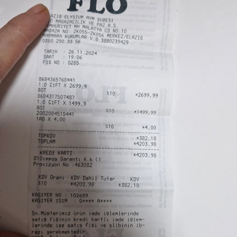 Su Geçirmez Botlar Su Geçiriyor