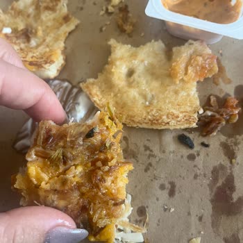 Eksik Malzeme Ve Taşlı Hamburger Şoku