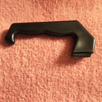 Kırılan Kahve Potu Sapı Ve Yetersiz Müşteri Hizmeti