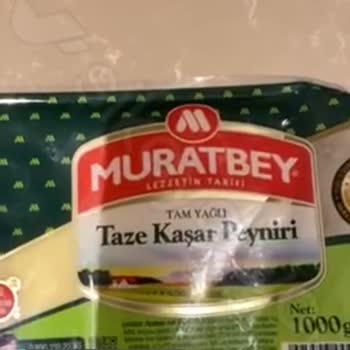Muratbey Kaşar Peynirin Ambalajında Kıl Var