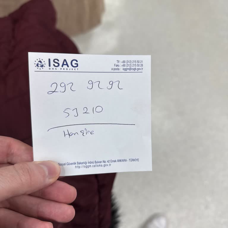 Medicana'da Hizmet Eksikliği Ve İletişim Sorunları