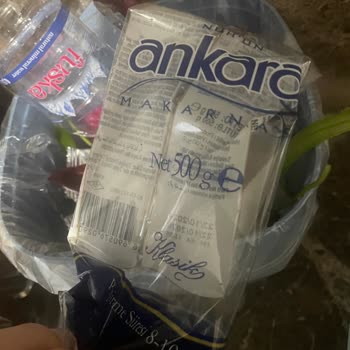 Makarnada Naylon Skandalı: Tadı Kaçan Akşam Yemeği