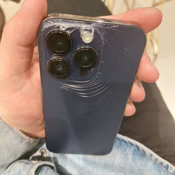 Yetersiz Koruma Sunan Youngkit Telefon Kılıfı Hayal Kırıklığı