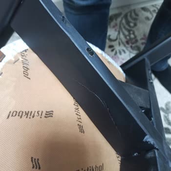 Kırık Ve Çatlak Ürünlerle Hayal Kırıklığı