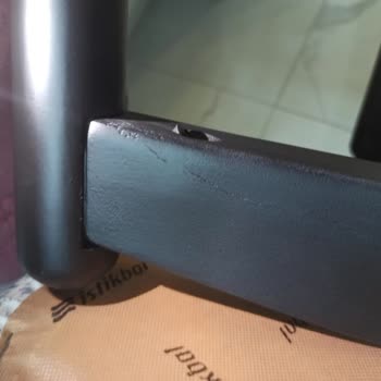 Kırık Ve Çatlak Ürünlerle Hayal Kırıklığı