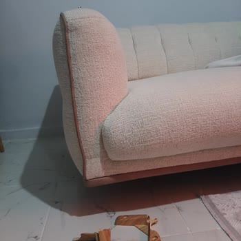 İstikbal Koltukların Dayanıksız Ayakları Ve Yüksek Servis Ücreti