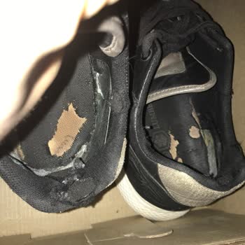Ayakkabının Kenarları Yıkılıyor, Garanti Çözüm Sunmuyor