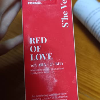 Bozulan Peeling Serum: İlk Kullanımda Hayal Kırıklığı