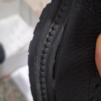 Kalitesiz Ürün Ve İlgisiz Hizmet