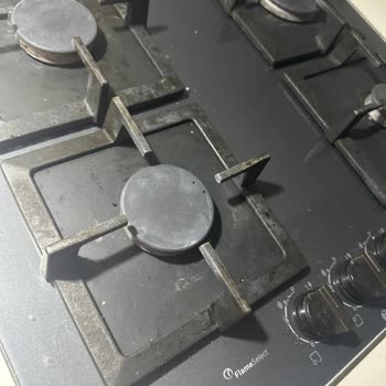 Granit Ocakta Temizlik Ve Dayanıklılık Sorunu