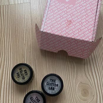 The Glitter Lab Markasından Aldığım 3 Üründe Sadece 1 Kez Kullanmama Rağmen Kurudu!