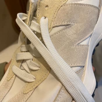 New Balance Ayakkabıda Renk Atma Sorunu Ve Mağaza İade Reddine Tepki