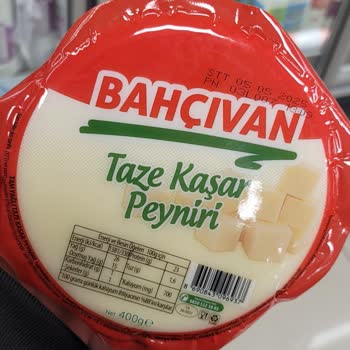 Migros'tan Aldığım Kaşarın Kötü Kokusu Ve Kalitesi