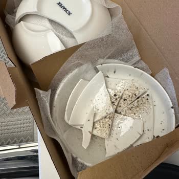 Kırık Ve Eksik Ürünlerle Mağduriyet