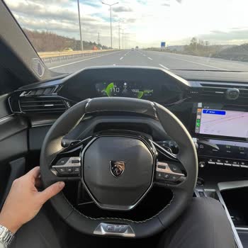 Bitmeyen Araç Arızaları Ve Yetersiz Servis Hizmeti