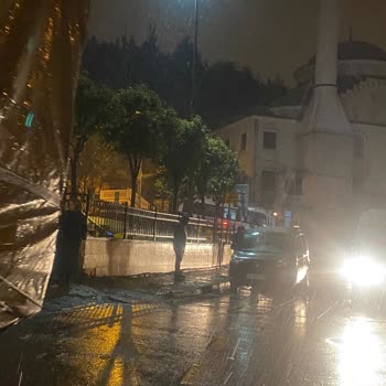 Soğuk Havalarda Korunaksız Durak Sorunu