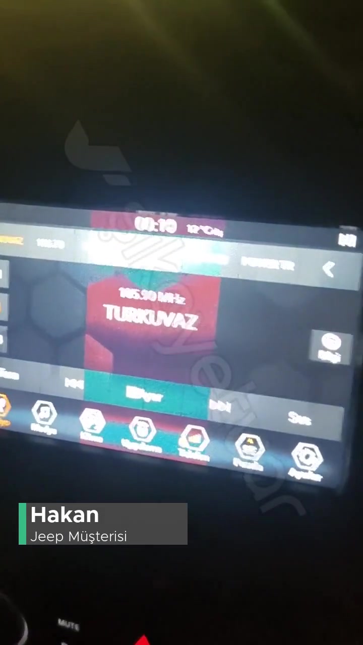 Jeep Artık Şu Ekranları Değiştir! videonun kapak resmi