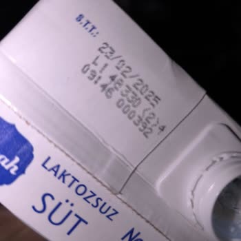 Bozuk Laktozsuz Süt Ve Yetersiz Müşteri Hizmeti