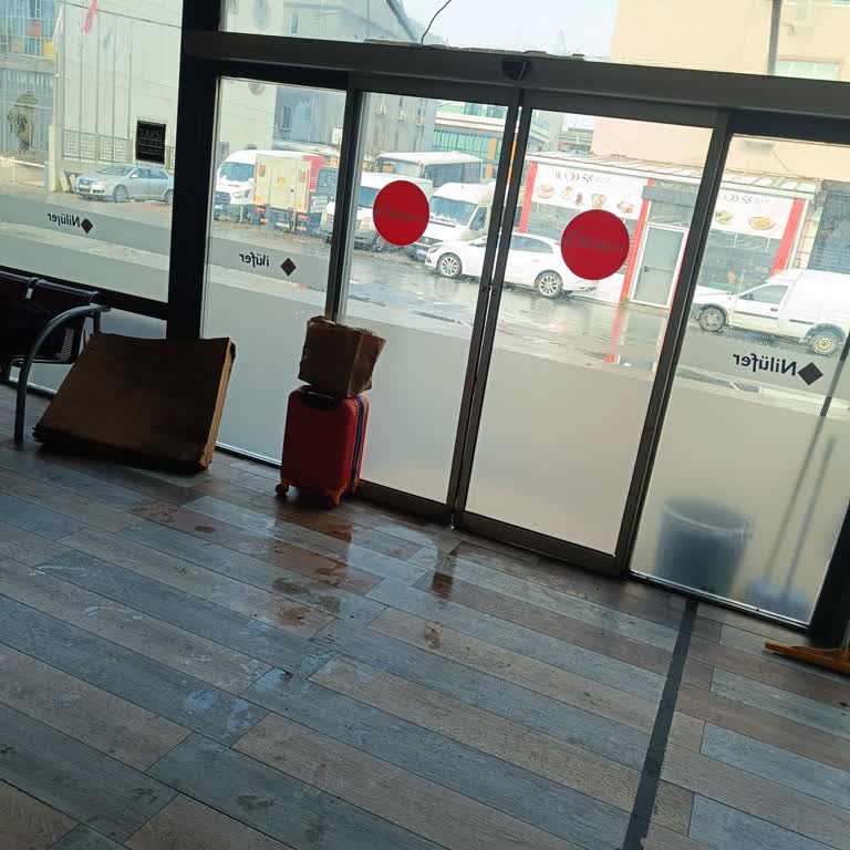 Nilüfer Turizm'in Soğukta Bıraktığı Yolcu Mağduriyeti