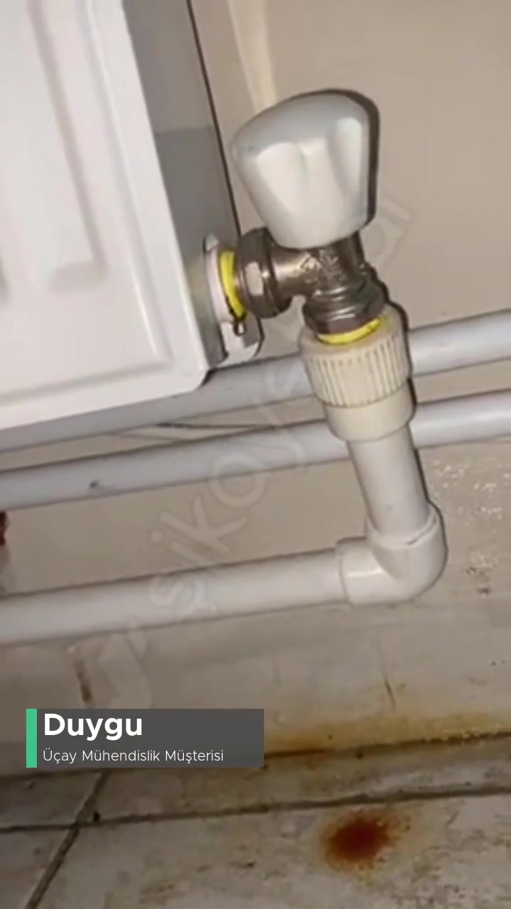 Üçay Mühendislik Rezillik Yaşıyoruz Yardım Edin videonun kapak resmi