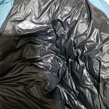 Mavi Jeans Sold Me a Defective Water Repellent Jacket That Soaks from the Inside