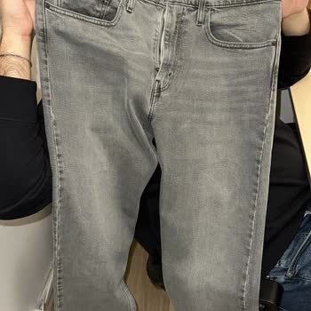 Levis Jean Malzeme Bilgisi Yanıltıcı Çıktı