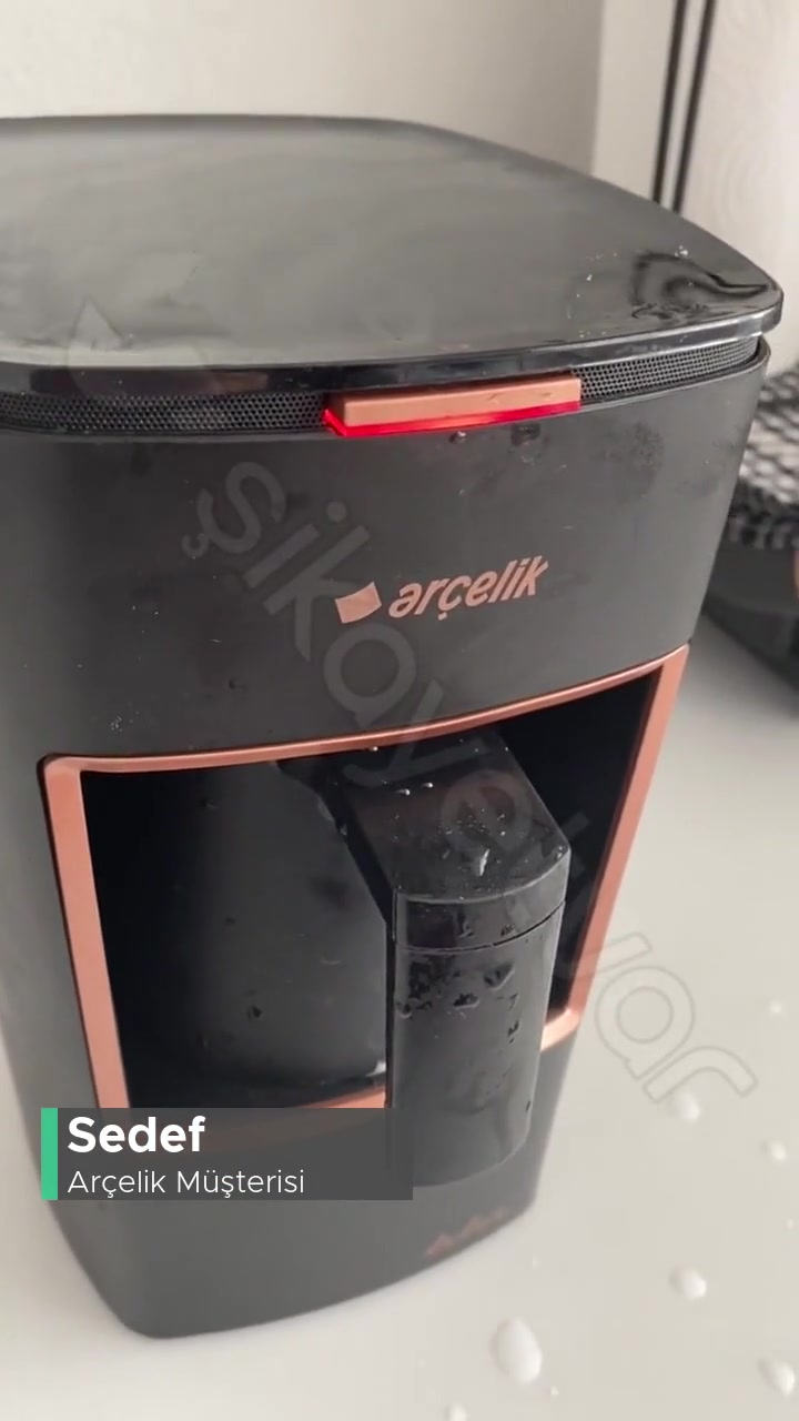 Arçelik Kahve Makinem Kahve Bittikten Sonra Kendini Kitliyor! videonun kapak resmi