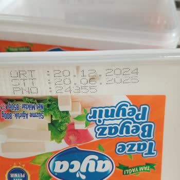 Soğutucu Dolaptan Alınan Peynirde Acılaşma ve Müşteri Hizmetleri Sorunu