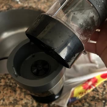 Arzum Smoothe Makinesi: Beklenmedik Parçalanma Ve Kırılma Sorunu