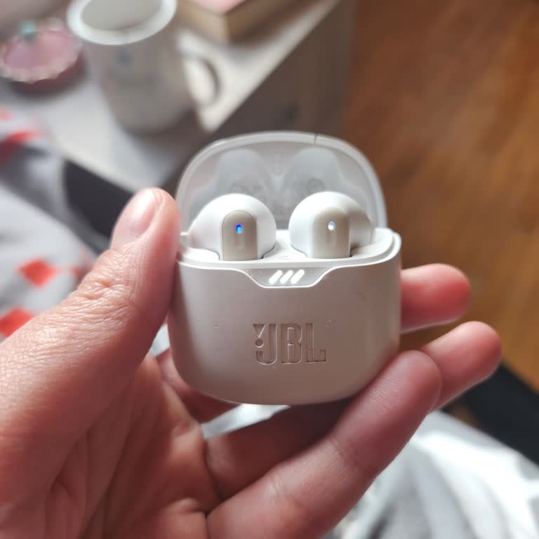 JBL Tune Flex Kulaklıkta Ses Dengesizliği Sorunu