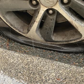 Shell İstasyonunda Hava Basma Makinesi Sorunu