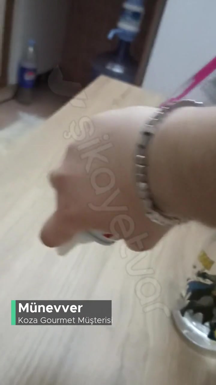 Hulala Krem Şanti Sıkmıyor! videonun kapak resmi