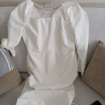 Yanlış Renk Ve Beden, İletişimsizlik Sorunu