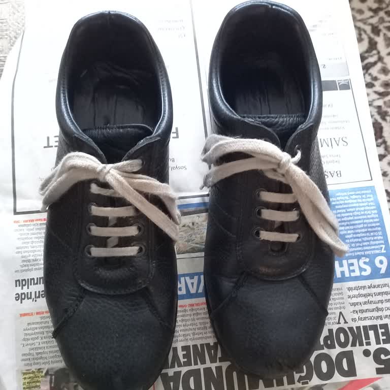 Ayakkabının Kalitesizliği Ve Yetersiz Bilgilendirme