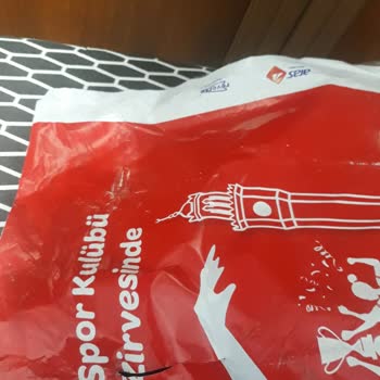 Kargo Poşetindeki Şüpheli Hasar Ve Gizlilik İhlali
