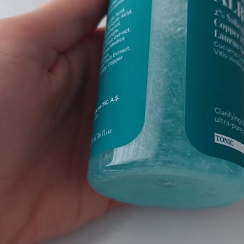 Cilt Bakım Ürünlerinde Güven Sorunu Ve Kristalleşme