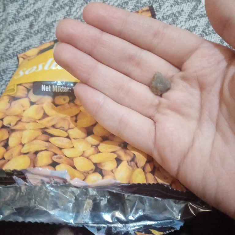 Tehlikeli Ürün: Soslu Mısır İçinde Taş