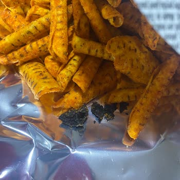 Patos Cips Paketinden Çıkan Şaşırtıcı Madde