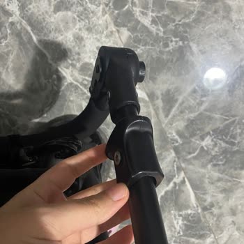 Bebek Arabası Kullanımında İlk Ayda Yaşanan Sorun