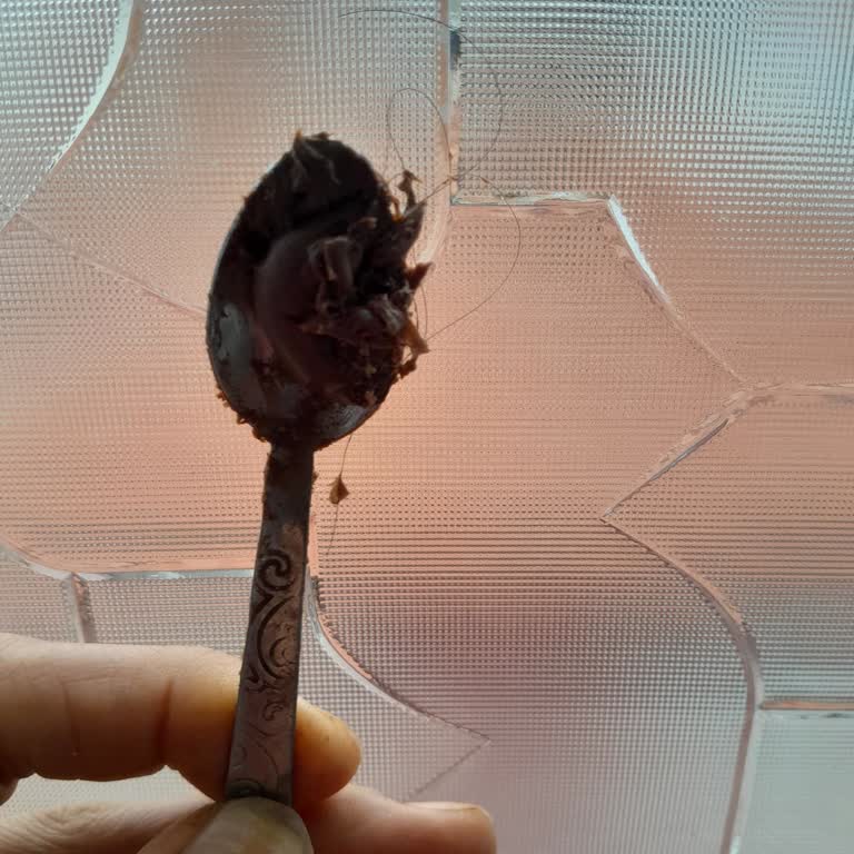 Çokokrem Skandalı: Market Çalışanının Saygısız Tavrı