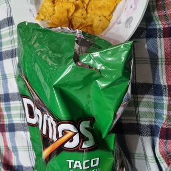 Doritos Cipslerde Sağlık Tehdidi: Yanık Parça Şoku