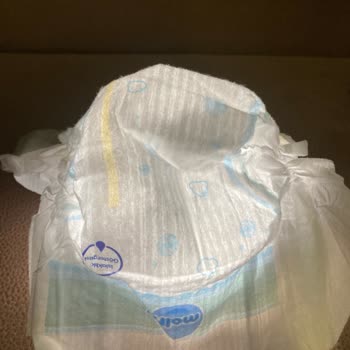 Molfix Premium Bebek Bezinde Eksik İç Malzeme Şoku