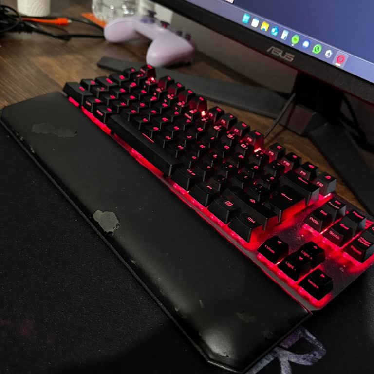 Asus Klavyemde Soyulma Sorunu Ve Destek Alamıyorum