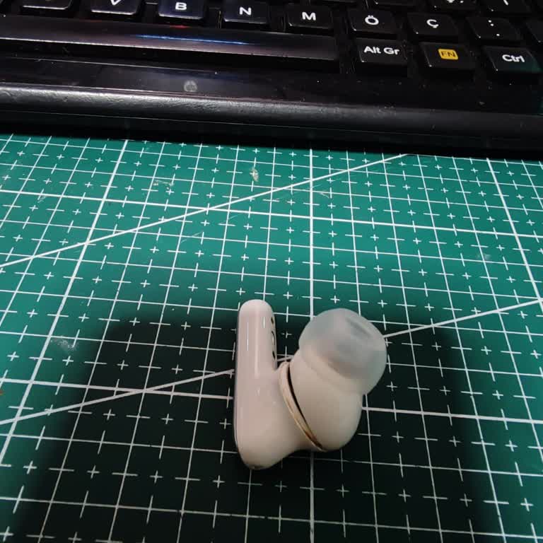 Pahalı Kulaklıkta Hayal Kırıklığı: Şarj Sorunu Ve Kötü Servis Deneyimi