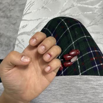 La Liva Beauty Studio Academy İle Başarısız Tırnak İşlemi