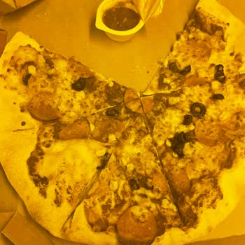 Domino's Pizza Siparişinde Hayal Kırıklığı: Beklentilerin Altında Kalan Deneyim