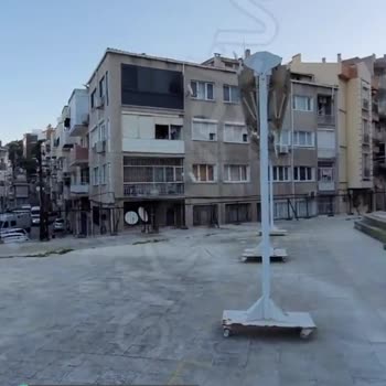 İzmir'de Camiler Kapalı!