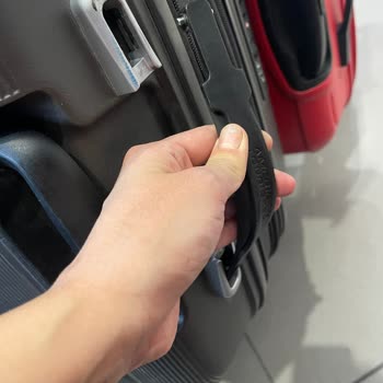 S7 Airlines Сломали Багаж Не Возвращают Деньги, Предлагают Мили!